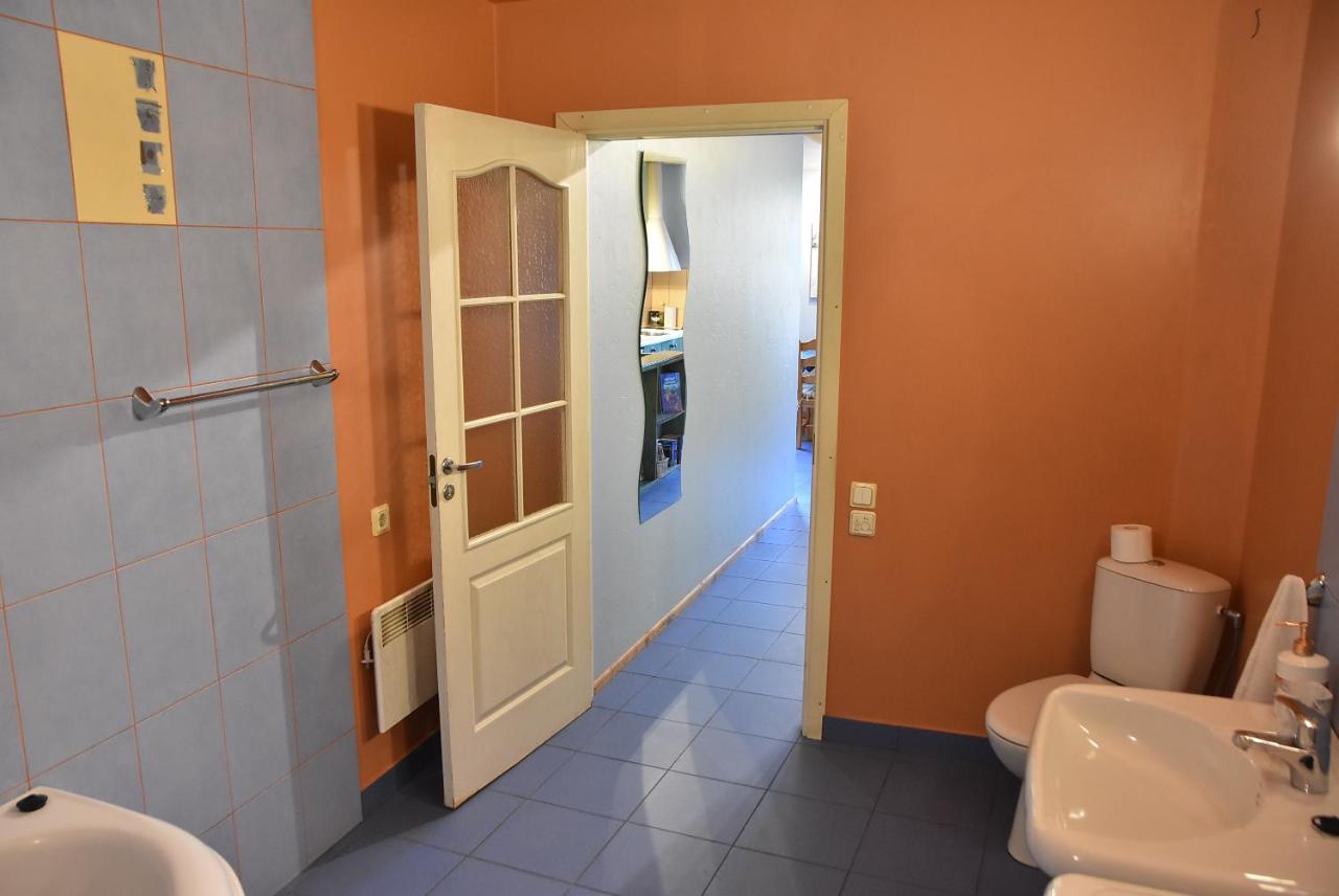 Uliha Apartamenti Liepaja Ngoại thất bức ảnh